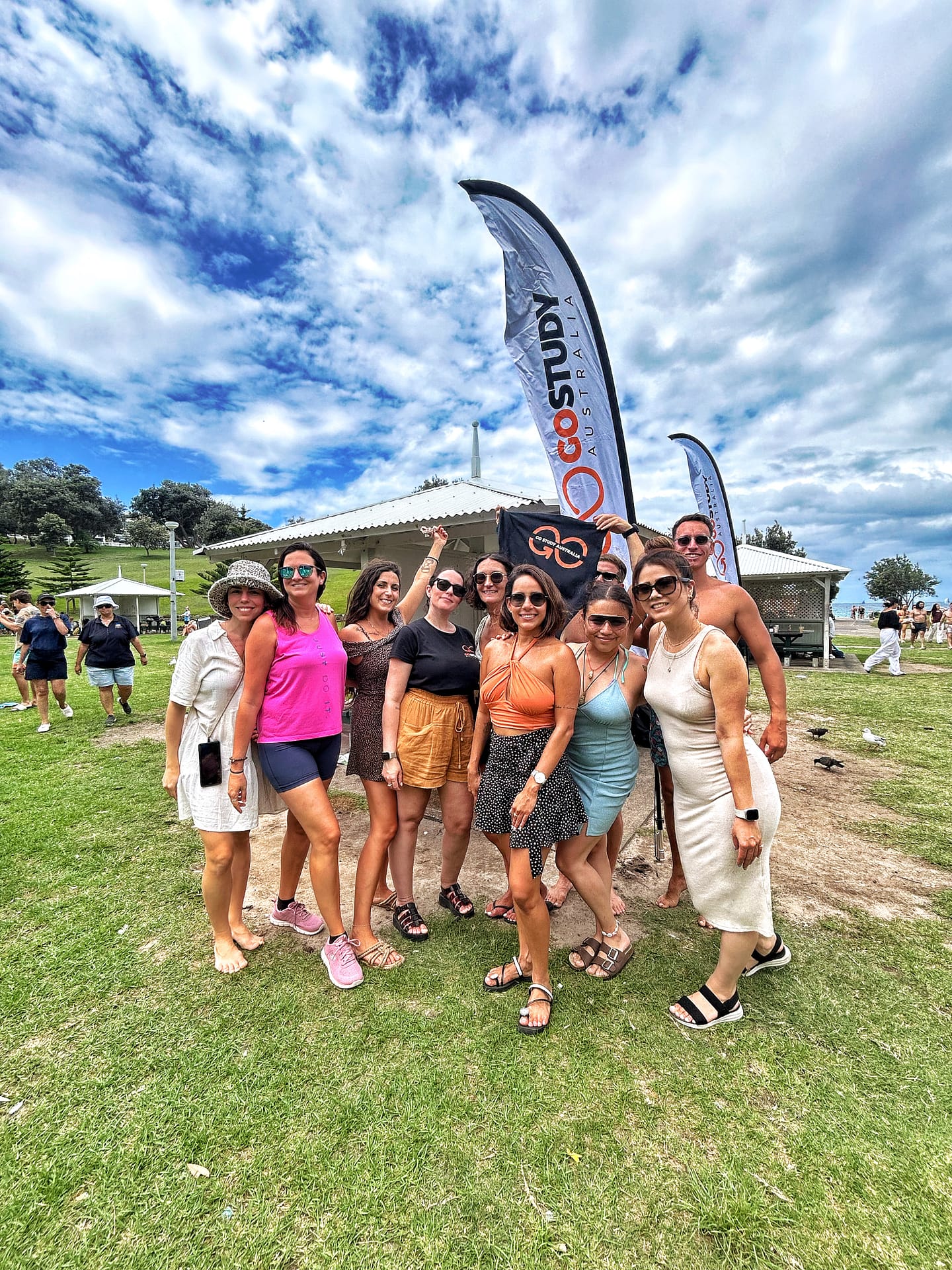 Grupo- de-estudiantes-en bronte-beach-sydney-Australia
