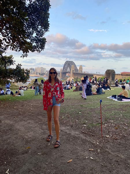 REBECCA, Student Advisor: (di nuovo) in Australia
