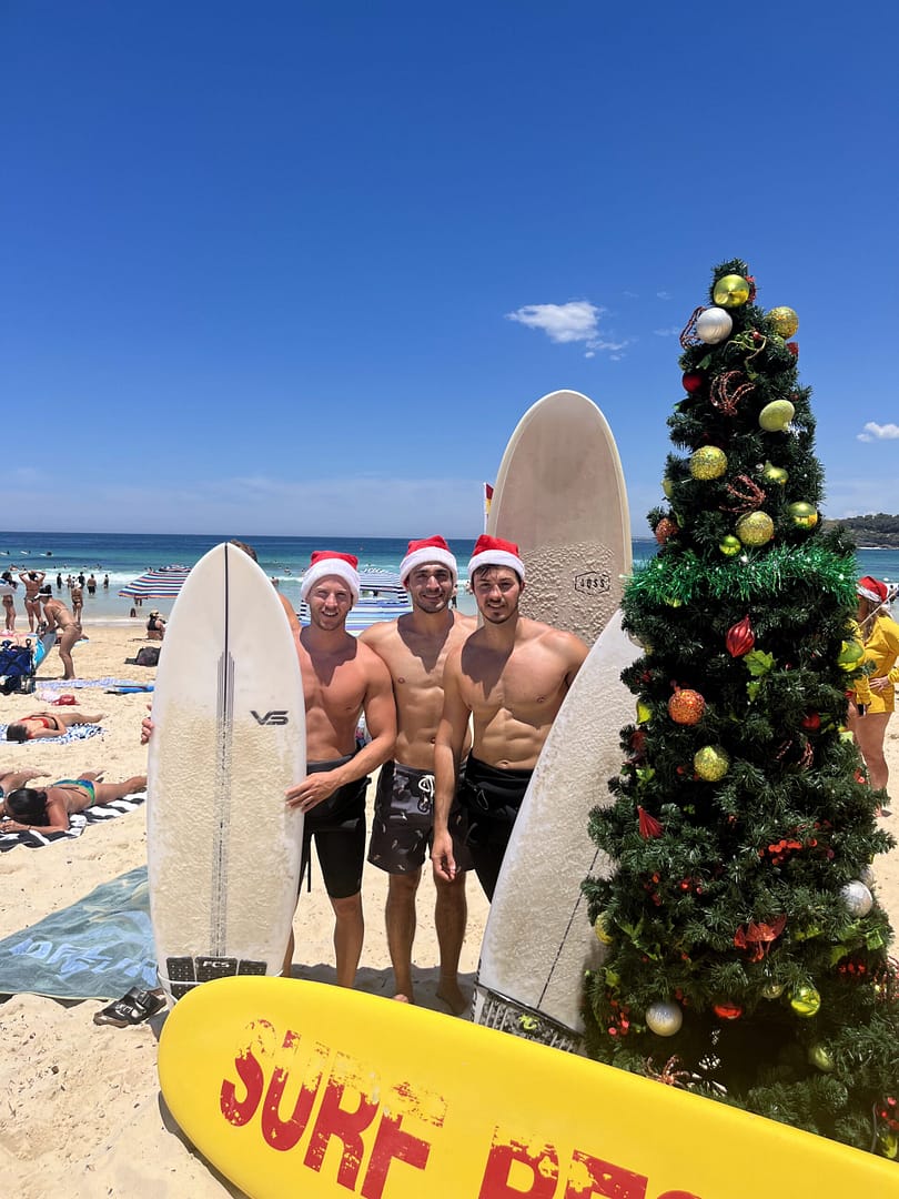 Natale in Australia Surf e Albero di Natale in Spiaggia